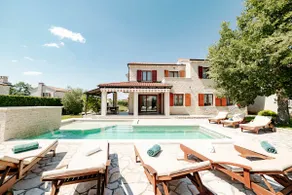 Villa Alma with private pool in a quiet location - Image 5