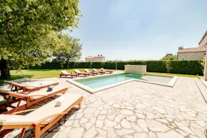 Villa Alma with private pool in a quiet location - Image 4