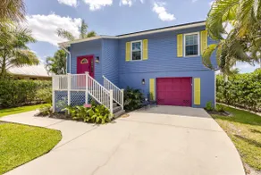 Waterfront Home in Bayshore Arts district - Image 2