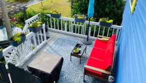Waterfront Home in Bayshore Arts district - Image 5
