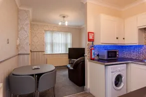 Cattle Market View Apartment - Image 5