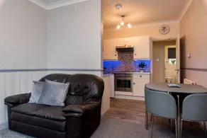 Cattle Market View Apartment - Image 3