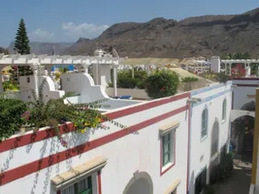 Port 332 à Puerto De Mogan par El Sirocco - Image 3