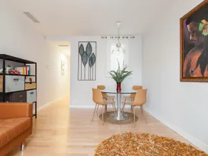 Art House Paral-lel Sant Antoni - Image 4