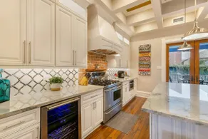 Luxury 5BR Historic New Orleans Home| Free Parking - Image 3