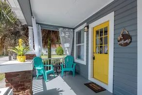 Gambino Getaway, terrific location in Ybor City - Image 4
