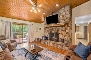 Private Pool, On its own 2 acres, FirePit, Pinball - Image 4