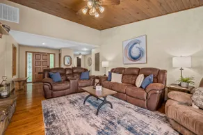 Private Pool, On its own 2 acres, FirePit, Pinball - Image 3