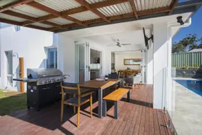 Billies Beach Shack in Narrawallee - Image 4