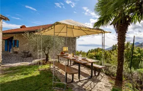 Amazing Home In Poljane - Image 2