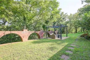 Garden Cottage - Fire Pit and Grill near Beaches - Image 5