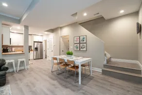 Residenza recentemente rinnovata 1 di 2 - Central West End | JZ Vacation Rentals - Image 3
