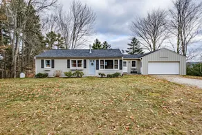 Ridge Ranch - 3 Bedroom Ranch close to town! Easy on your budget! - Image 3