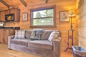 Year-Round Adventure! Rustic Cabin in Mill Spring - Image 5