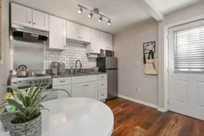 Bungalow near Universal, Disney, and Downtown Orlando - Image 5