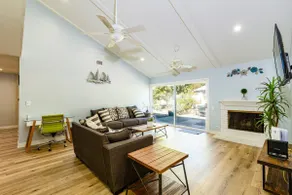 No Stairs, Backyard, EV Charger. (Fig Perch) - Image 5