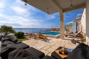 Villa S&A with heated private pool, 3 bedrooms, 3 bathrooms, playground - Image 2