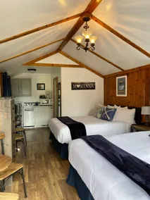Cabin 25 - The Ski Lodge - Image 4