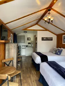 Cabin 25 - The Ski Lodge - Image 5