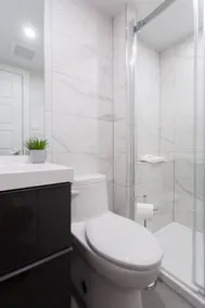 Wonderful Studio in Little Italy with full bath by Den Stays - Image 5