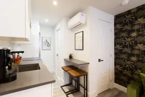 Palms Little Italy Studio with full bathroom by Denstays - Image 3