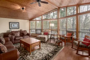 Falcon Cabin | 4BR | Pet Friendly + Pool Table - Image 4