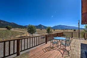 Questa Home w/ Views - 13 Mi to Red River Skiing! - Image 3