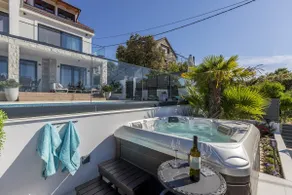 Villa Maison du capitaine sur l'île de Solta avec piscine chauffée, jacuzzi, vue sur mer - Image 4