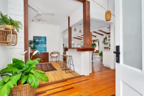 Lazenby Lodge - Stunning Private Pool - Image 4