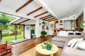 Lazenby Lodge - Stunning Private Pool - Image 5