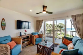 Waipouli Beachfront Condo w/ Balcony + Ocean Views - Image 5