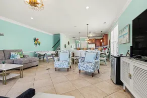 Tiki Time: Close to Beach, Private Pool Golf Cart - Image 4