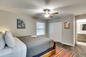Great 6 Br/4 Ba House for Larger Groups Up to 12 - Image 3