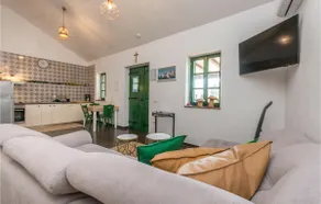 Beautiful Home In Sukosan - Image 3