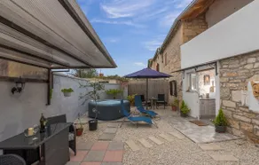 Apartment Dida Sime with Whirlpool - Image 2