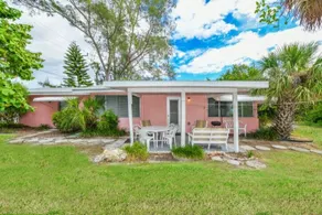 The Seashell 109 36Th St - Image 2