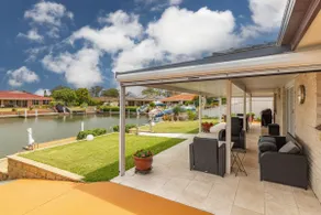 NOVITÀ! Waterfront Haven, lungomare assoluto con molo privato e WiFi - Image 4