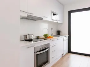 11 Bright and comfortable apartment with balcony in Gracia - Image 4