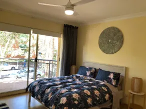 Escape to Strathfield for 8 guests - Image 3