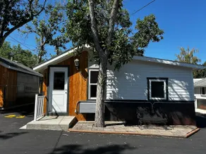 Cabin 24 - Helena Hideaway - Image 3