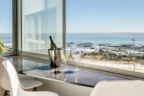 Beautiful Apartment Walking Distance to the Ocean Atlantic Views - Image 5