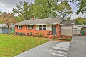 6 Mi to Downtown Charlotte! Charming Home w/ Patio - Image 2