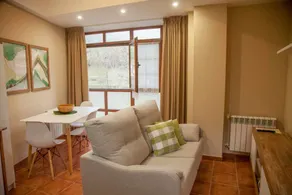 Cumbres de los Picos. Apartamento ¨La Yedra¨ - Image 3