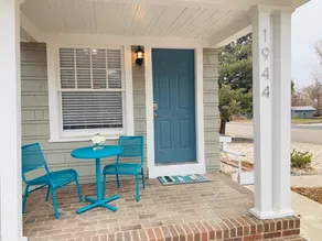 Stunning Bungalow next to UNC - Free Bikes! - Image 2