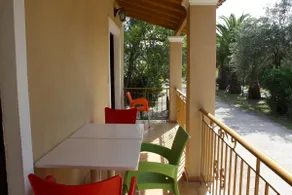 Irini Apartments and Studios - Image 5