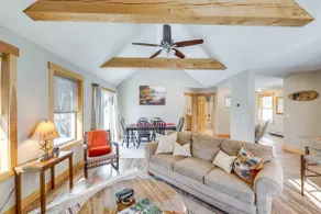 White Mountain Home Near Lakes & Kancamagus Hwy! - Image 4