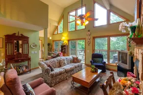 Caribou Lodge: Mountain Home Minutes from Lake - Image 3