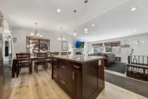 Wagon Train Lodge: AC, Hot Tub, Pool Table, Dogs+ - Image 2