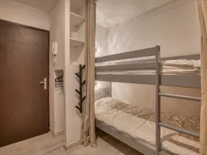 Appartement Gourette, 3 pièces, 8 personnes - FR-1-400-106 - Image 4
