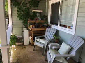 Charming 1950's Bungalow - Image 4